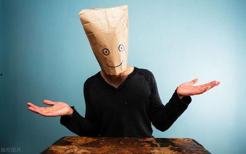 礼貌的吃瓜人,品味世间百态，尽显礼仪风范