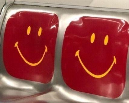 热的吃瓜的文案,热辣吃瓜，尽享清凉时光