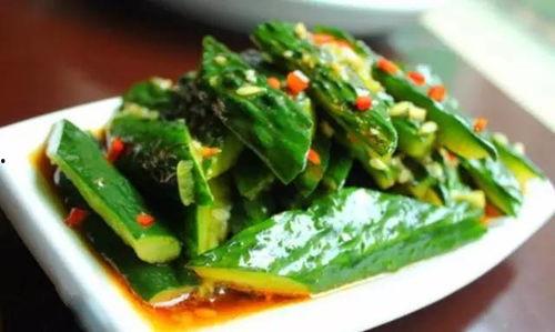 网上吃瓜越吃越清醒吗,揭秘网络舆论中的清醒与迷茫