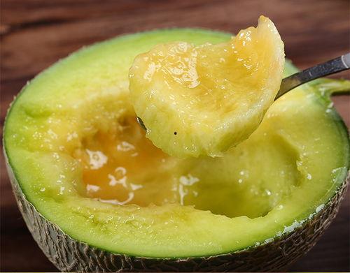 网纹蜜瓜怎么吃
