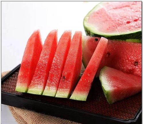 震撼吃瓜,揭秘娱乐圈那些不为人知的幕后故事