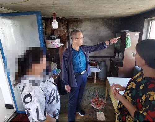 顺平李某某吃瓜视频