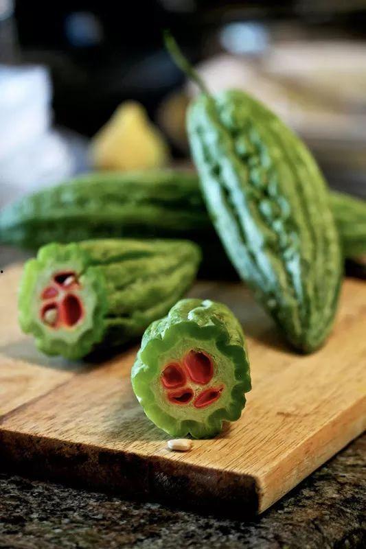 虹桥吃瓜位置,揭秘热门地点的美食与趣事