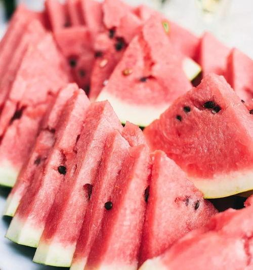 如何做好吃的吃瓜视频,轻松制作美味吃瓜视频攻略