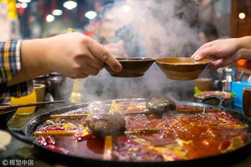 闺蜜火锅店吃瓜视频