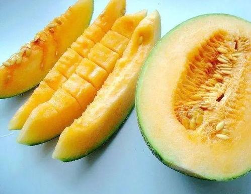 瓜怎么吃最最甜又好吃视频,揭秘最甜蜜美味吃法，解锁夏日甜蜜新体验