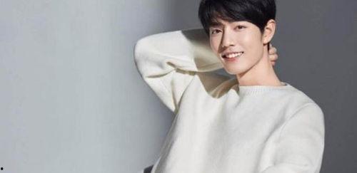 明星吃瓜视频肖战,明星间的趣味互动大揭秘