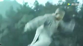 一个和尚挑水吃瓜视频播放,揭秘禅意生活日常